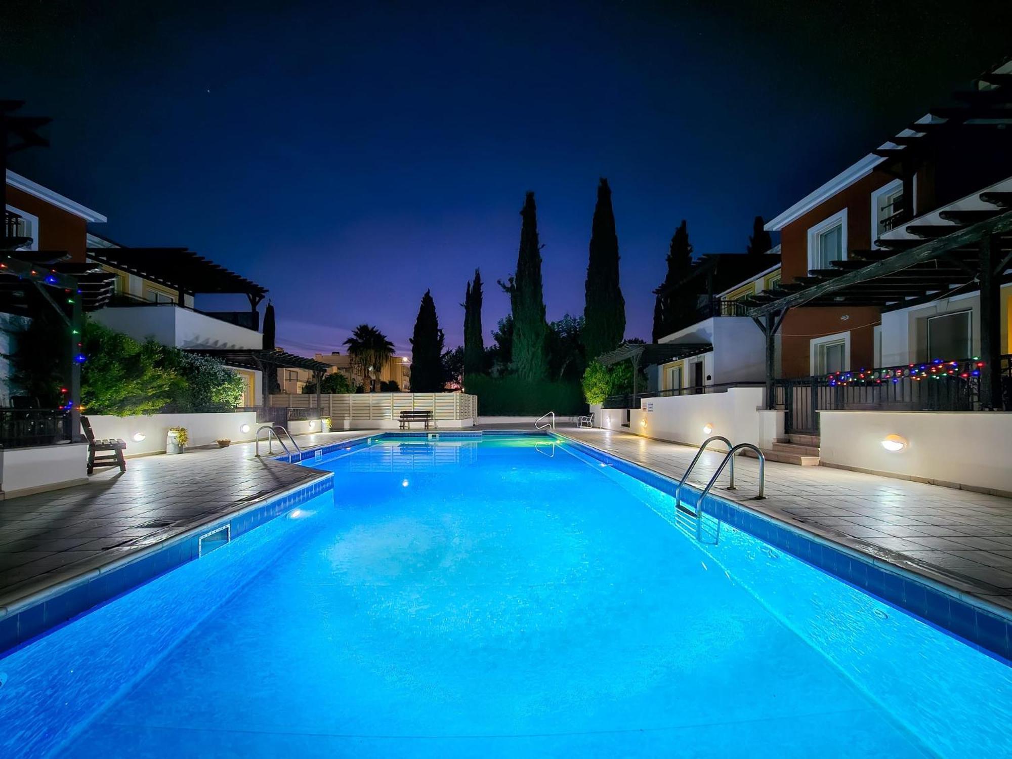 Apartment Aphrodites Pearl Luxury 3 Bed *