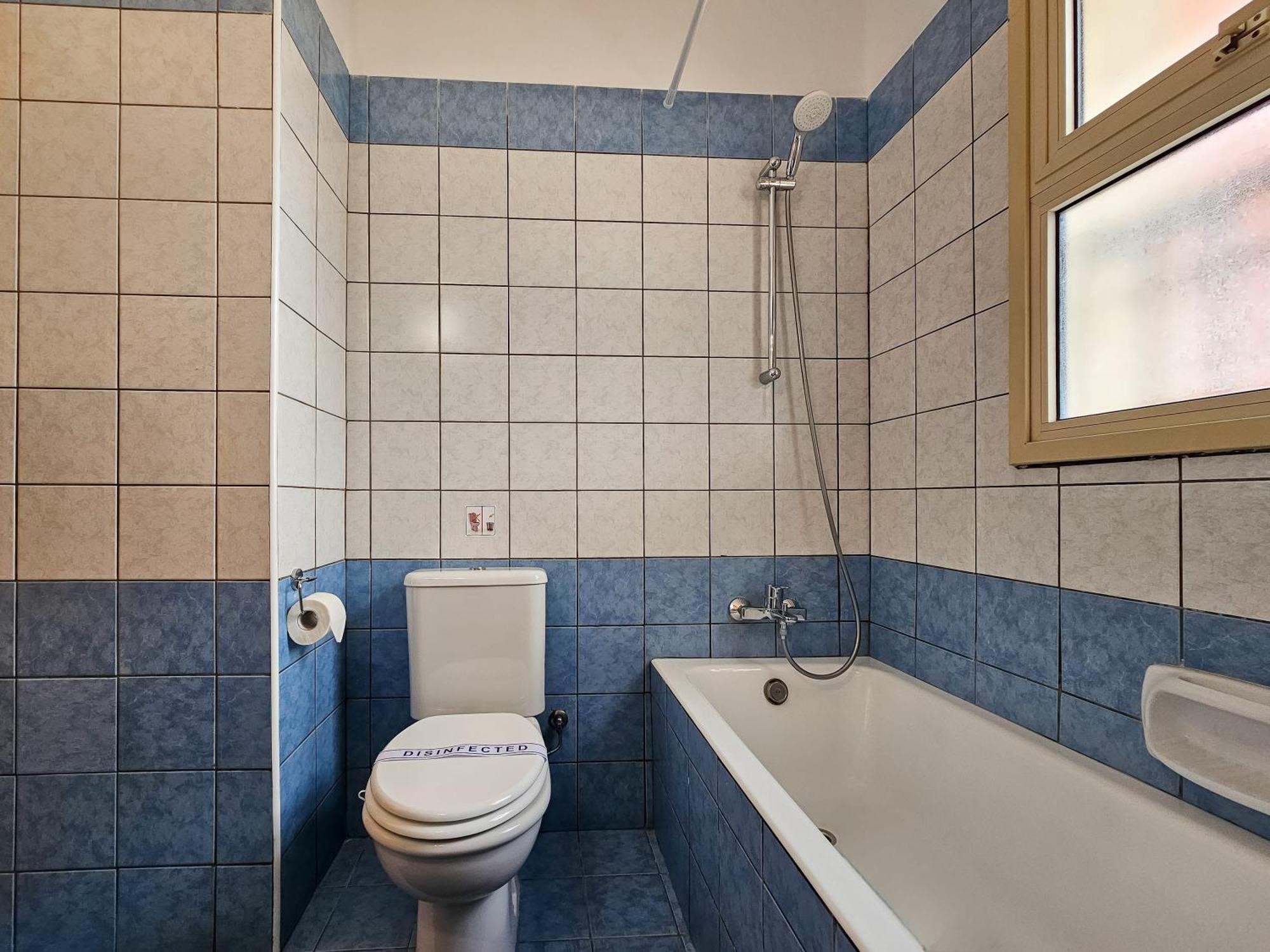 Aphrodites Pearl Luxury 3 Bed *