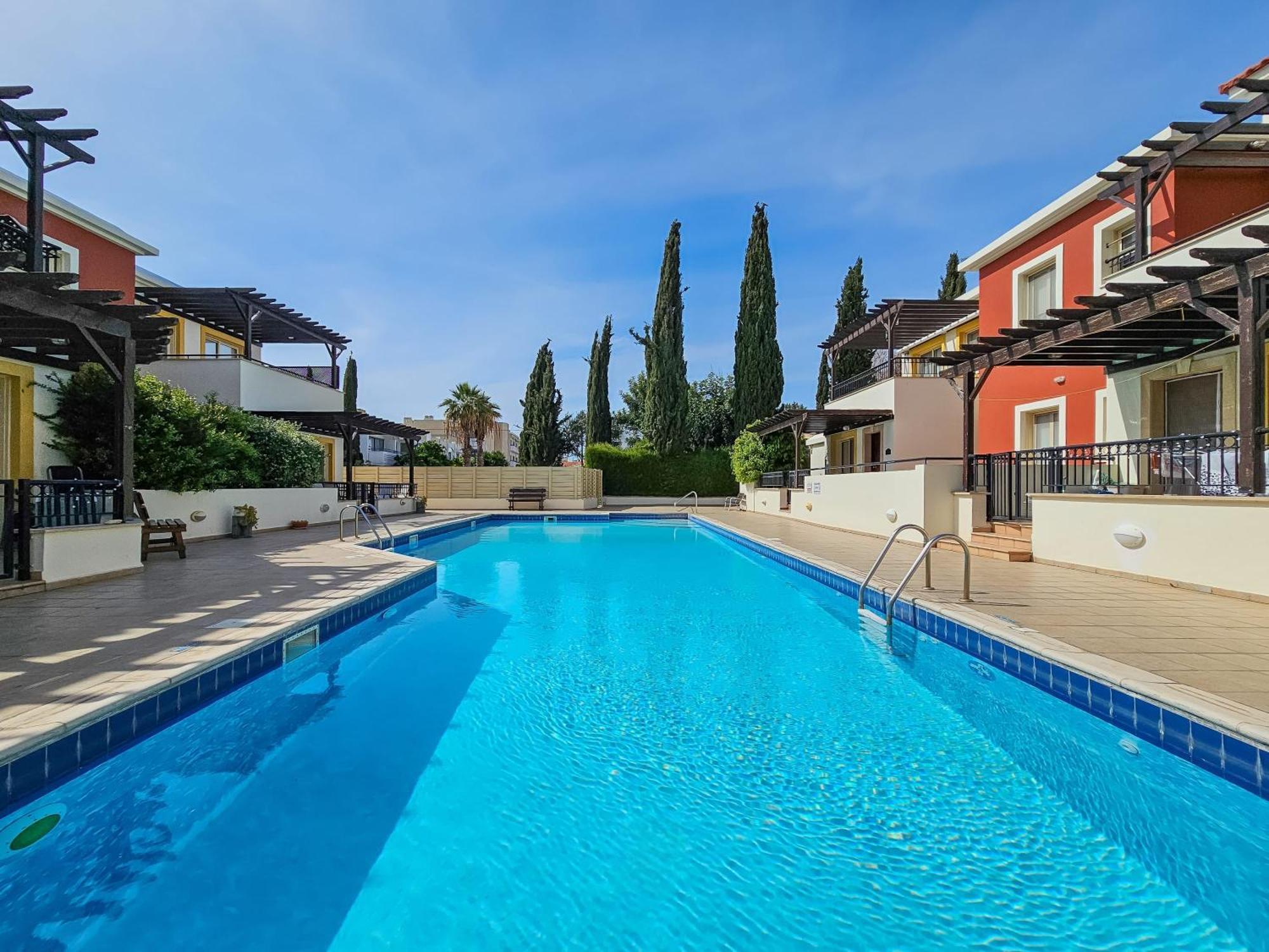 Aphrodites Pearl Luxury 3 Bed Apartment Paphos